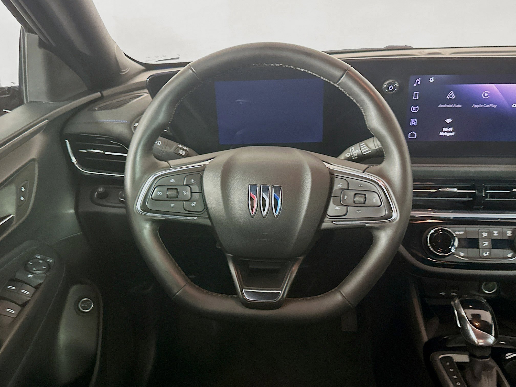 Used 2025 Buick Envista Sport Touring w/ Convenience I Package image 18