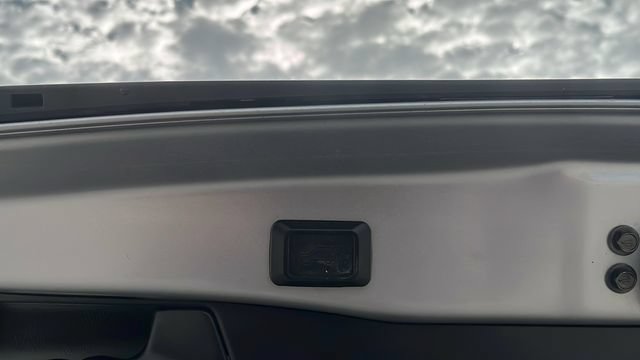 Used 2021 Toyota RAV4 XLE Premium AWD/4WD image 26