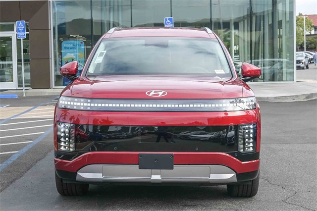 New 2026 Hyundai Ioniq 9 SEL image 2