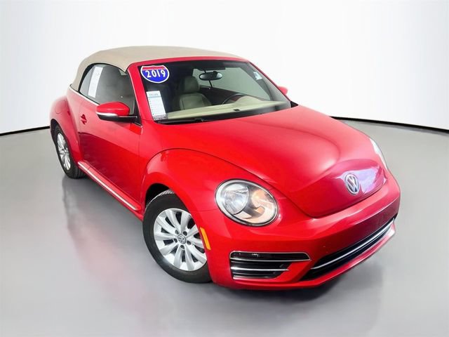 Used 2019 Volkswagen Beetle 2.0T S FWD image 2