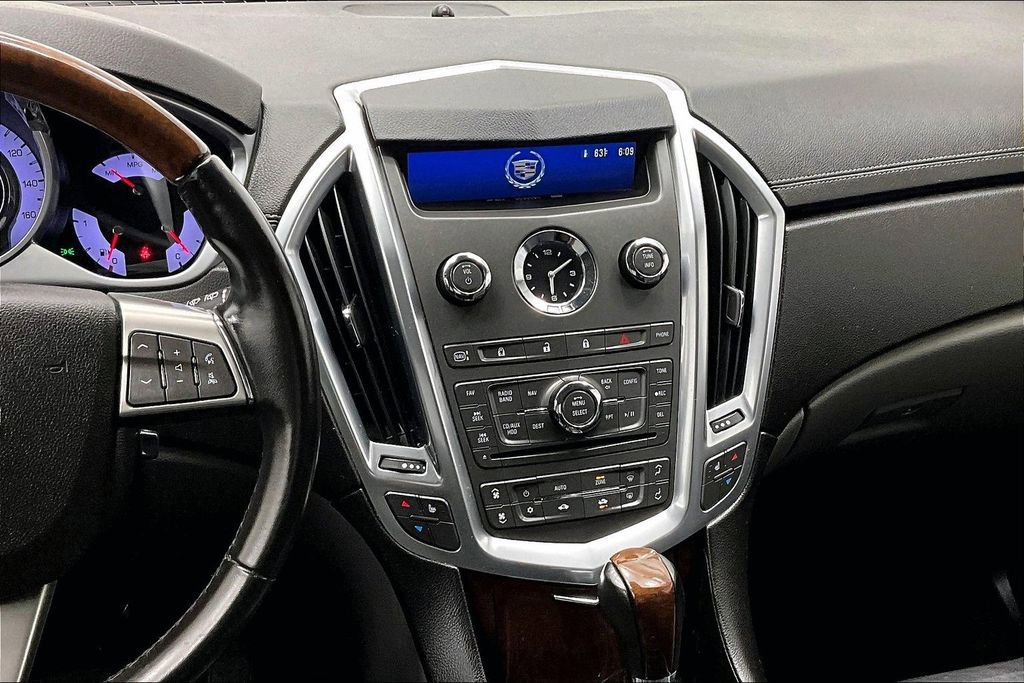 Used 2011 Cadillac SRX Luxury image 6