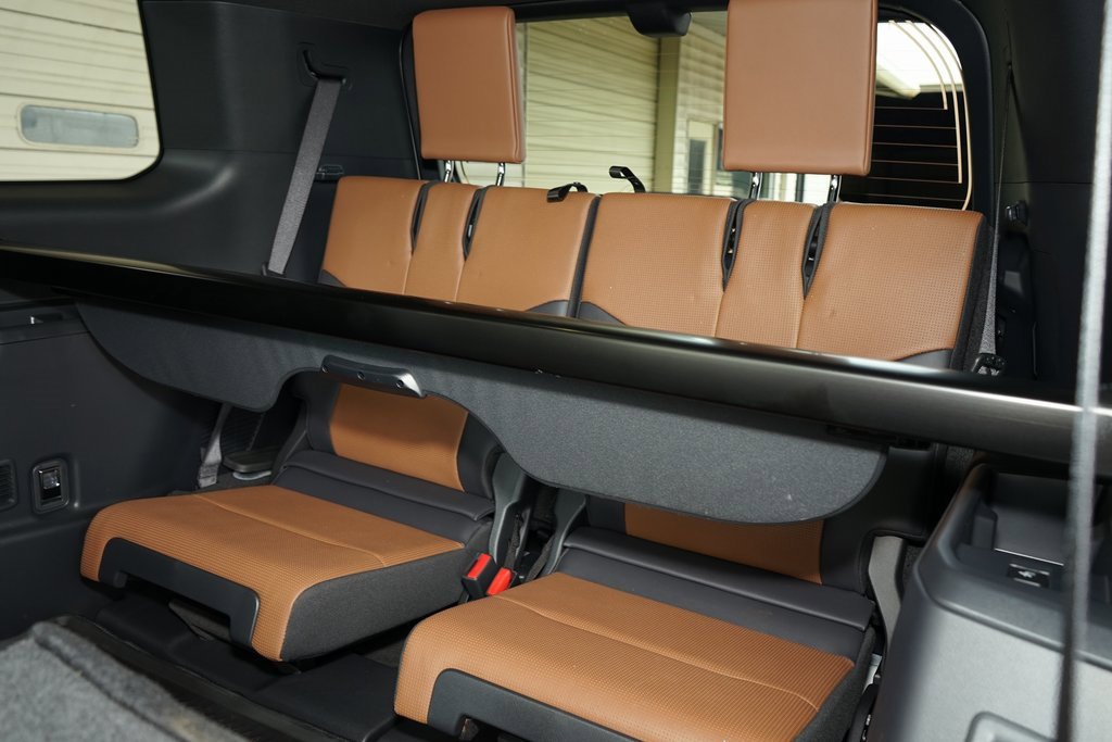 Used 2025 Lexus GX 550 image 27