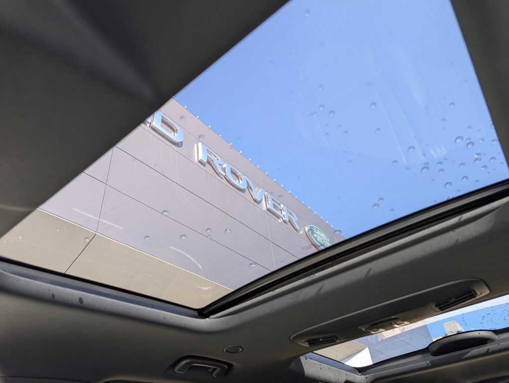 Certified 2024 Land Rover Discovery Dynamic SE image 20