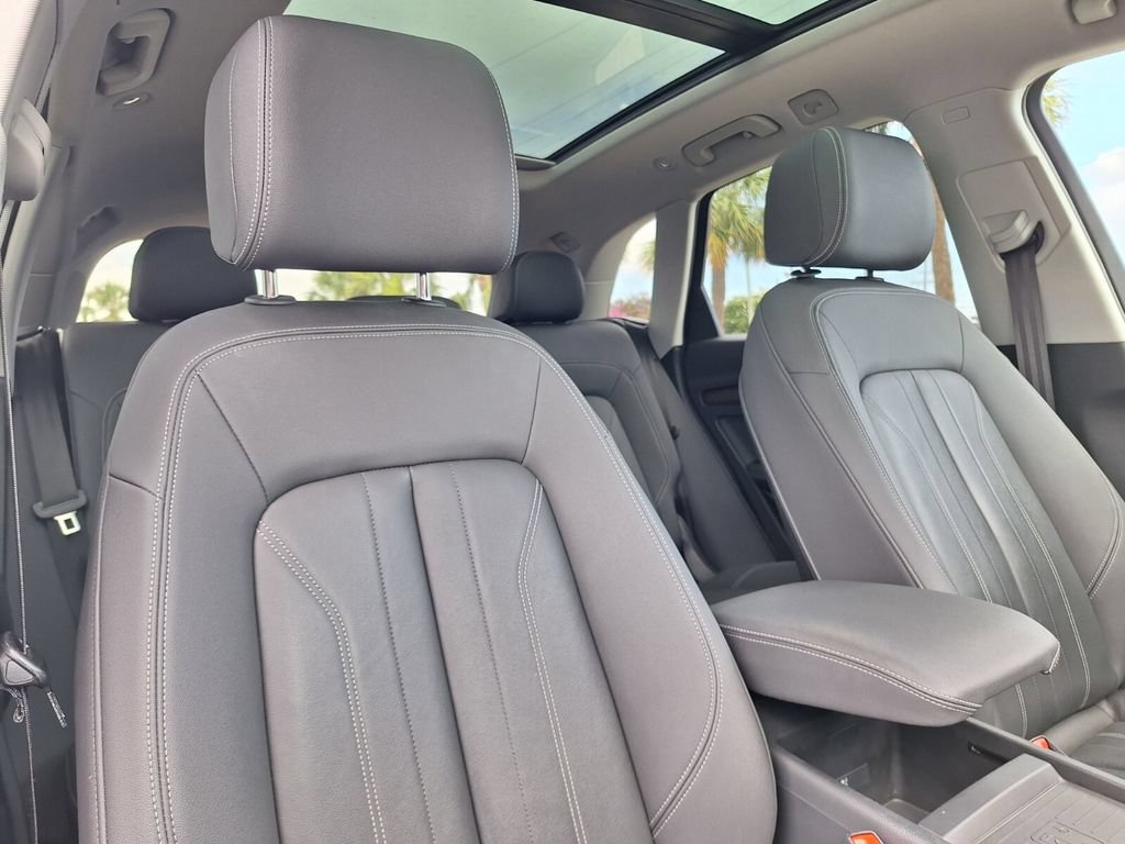 Used 2021 Audi Q5 2.0T Premium Plus AWD/4WD image 29