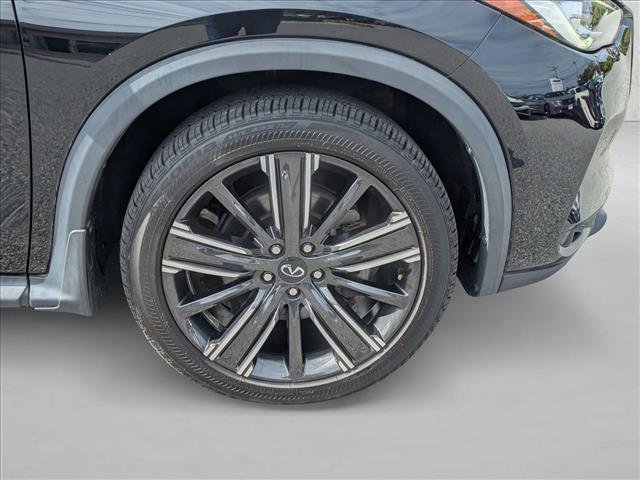 Used 2022 INFINITI QX50 Luxe w/ Appearance Package image 10