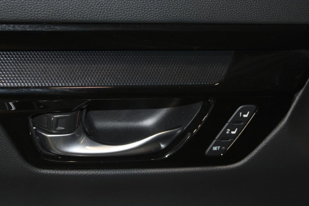 Used 2024 Honda CR-V EX-L image 8