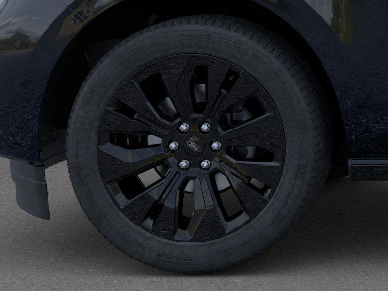 New 2025 Ford Expedition Max Platinum w/ Stealth Appearance Package image 19