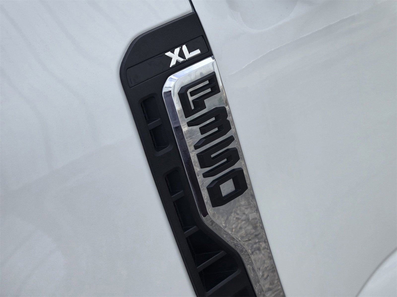 Used 2023 Ford F350 XL image 11