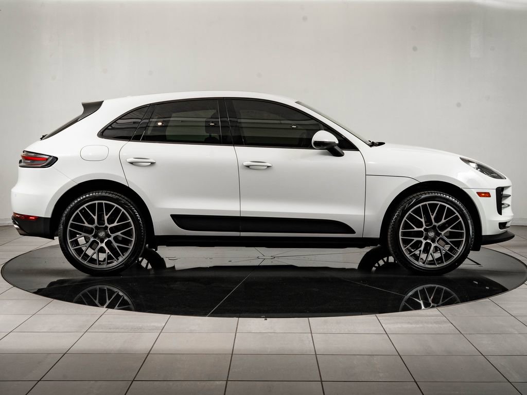 Certified 2021 Porsche Macan S AWD/4WD image 9