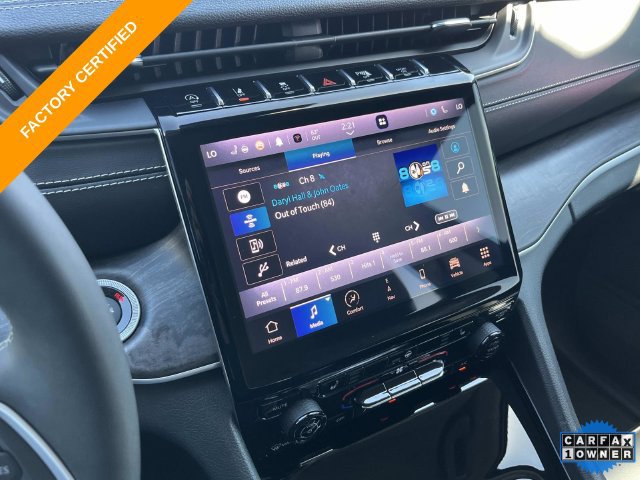 Used 2023 Jeep Grand Cherokee Limited RWD image 32