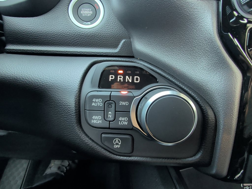 New 2026 RAM 1500 Big Horn AWD/4WD image 23