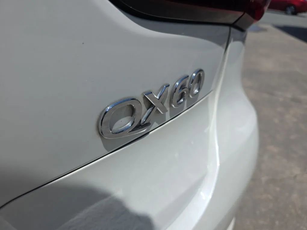 Used 2020 INFINITI QX60 Luxe w/ Essential Package AWD/4WD image 11