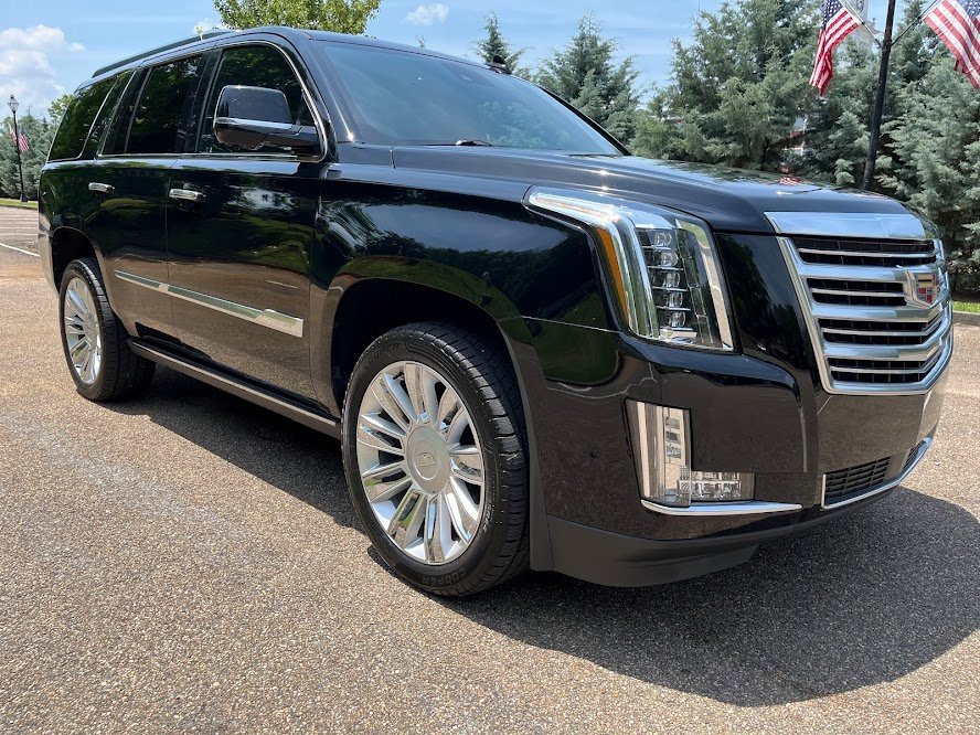 Used 2019 Cadillac Escalade Platinum image 35