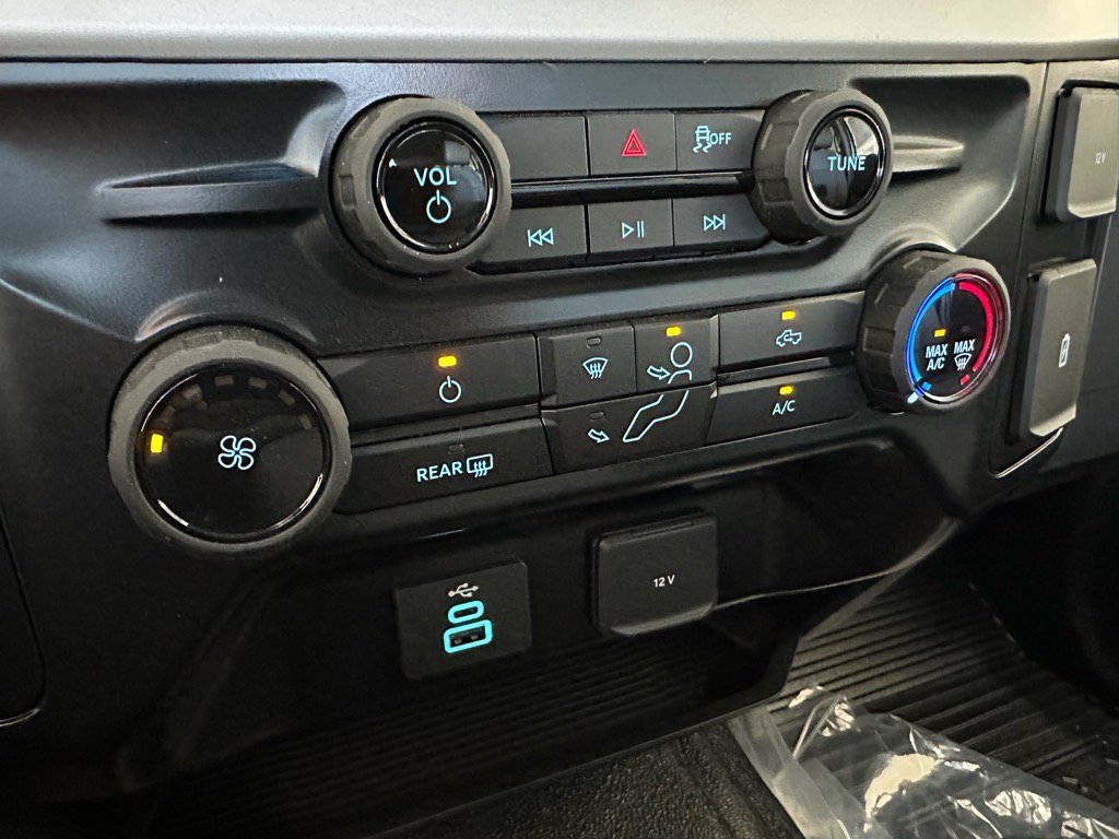 New 2026 Ford F350 XL w/ XL Chrome Package image 46