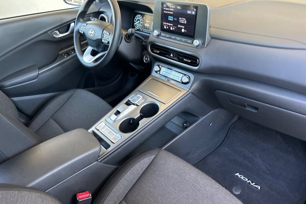 Used 2023 Hyundai Kona SE w/ Cargo Package FWD image 14