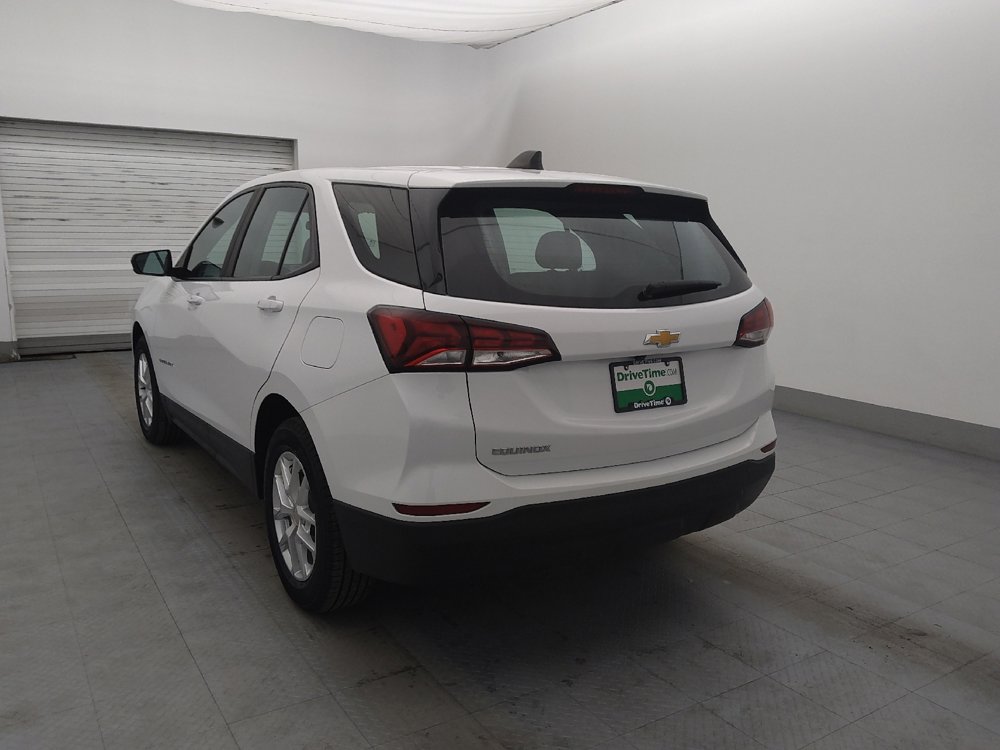 Used 2022 Chevrolet Equinox LS FWD image 5