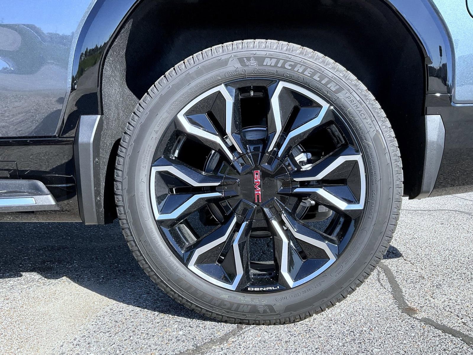 New 2026 GMC Sierra EV Denali image 22