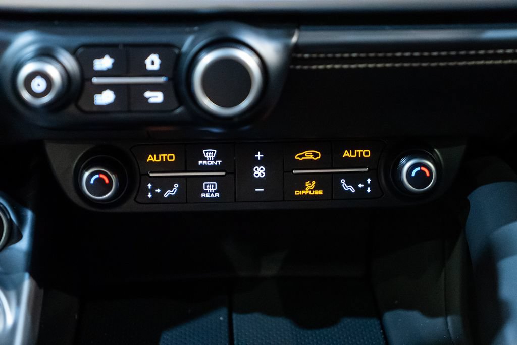 Certified 2019 Ferrari GTC4Lusso AWD/4WD image 45