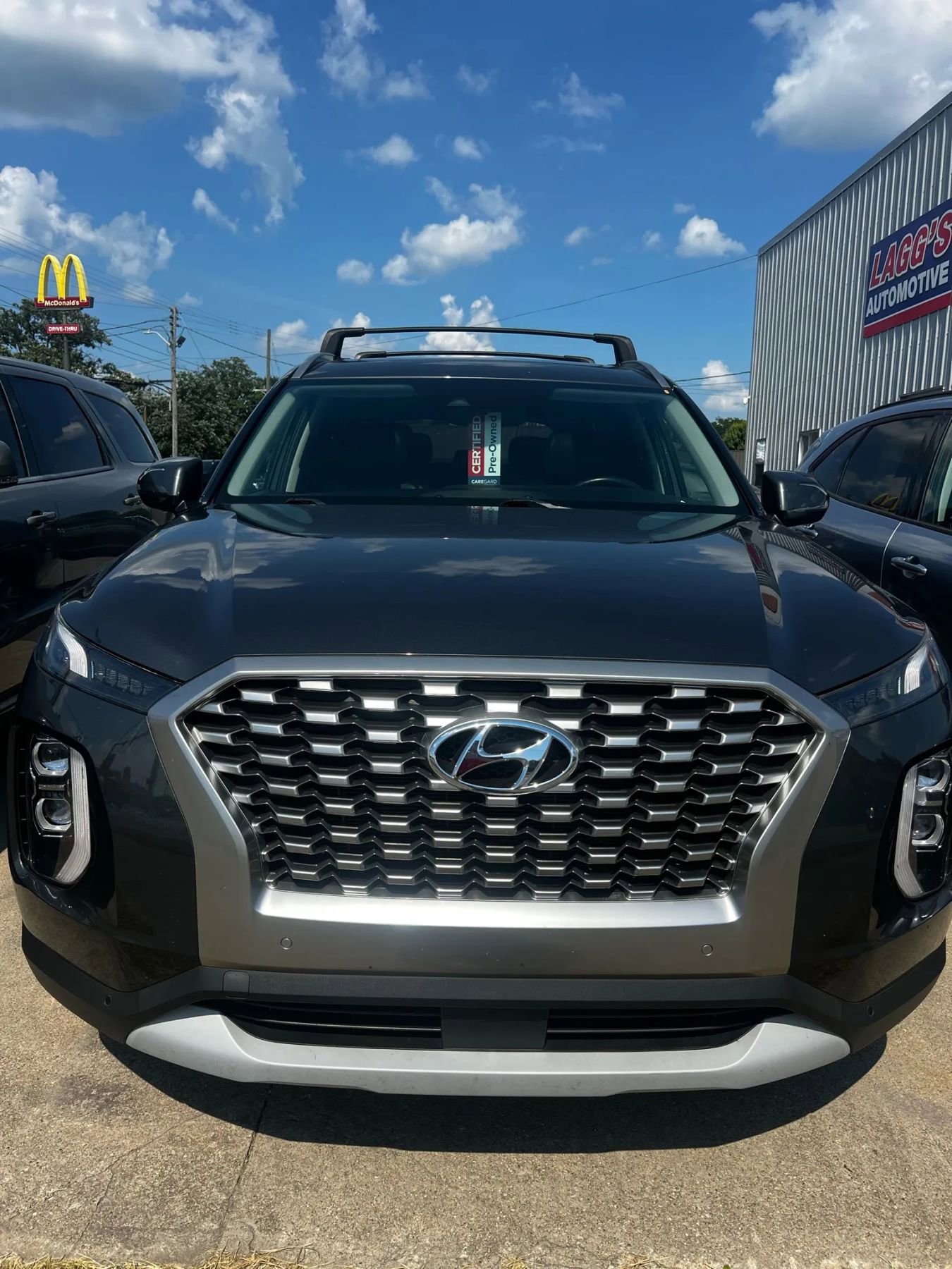 Used 2021 Hyundai Palisade SEL w/ Cargo Package image 2