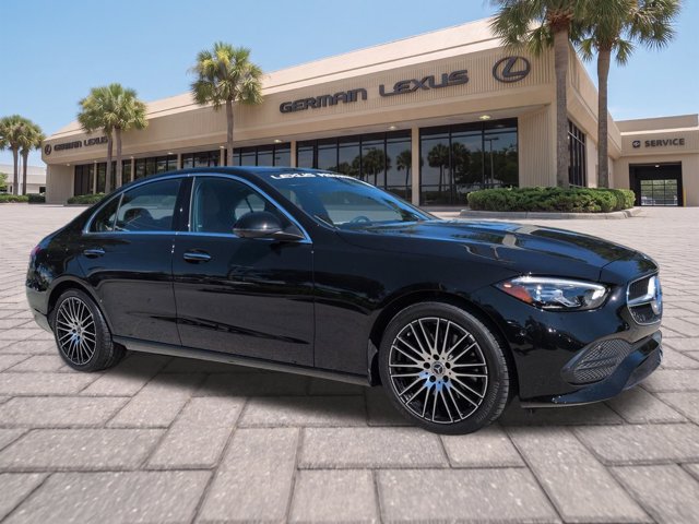 Used 2025 Mercedes-Benz C 300 Sedan image 3
