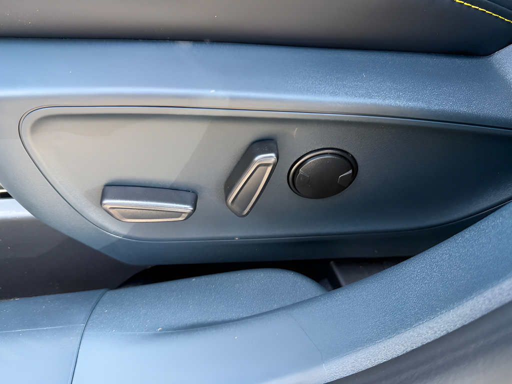 New 2025 Ford Maverick Lobo AWD/4WD image 27