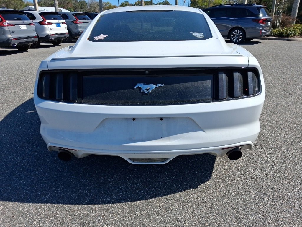 Used 2017 Ford Mustang Coupe image 6