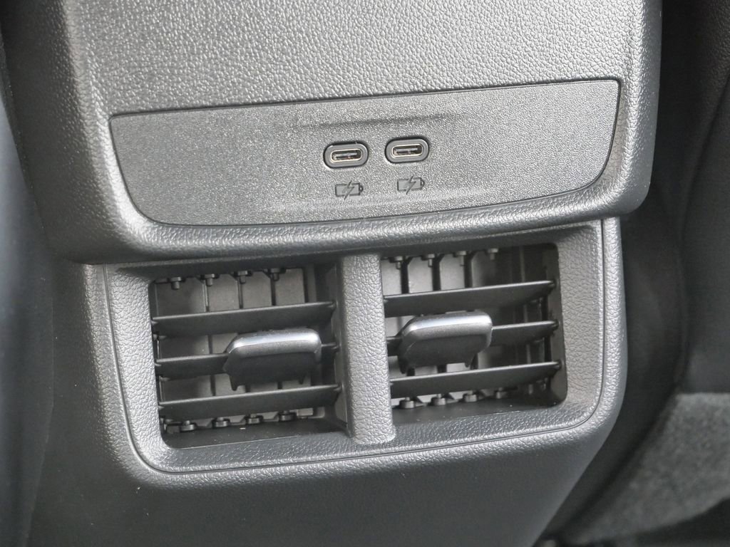 New 2026 Chevrolet Equinox LT w/ Convenience Package II image 18