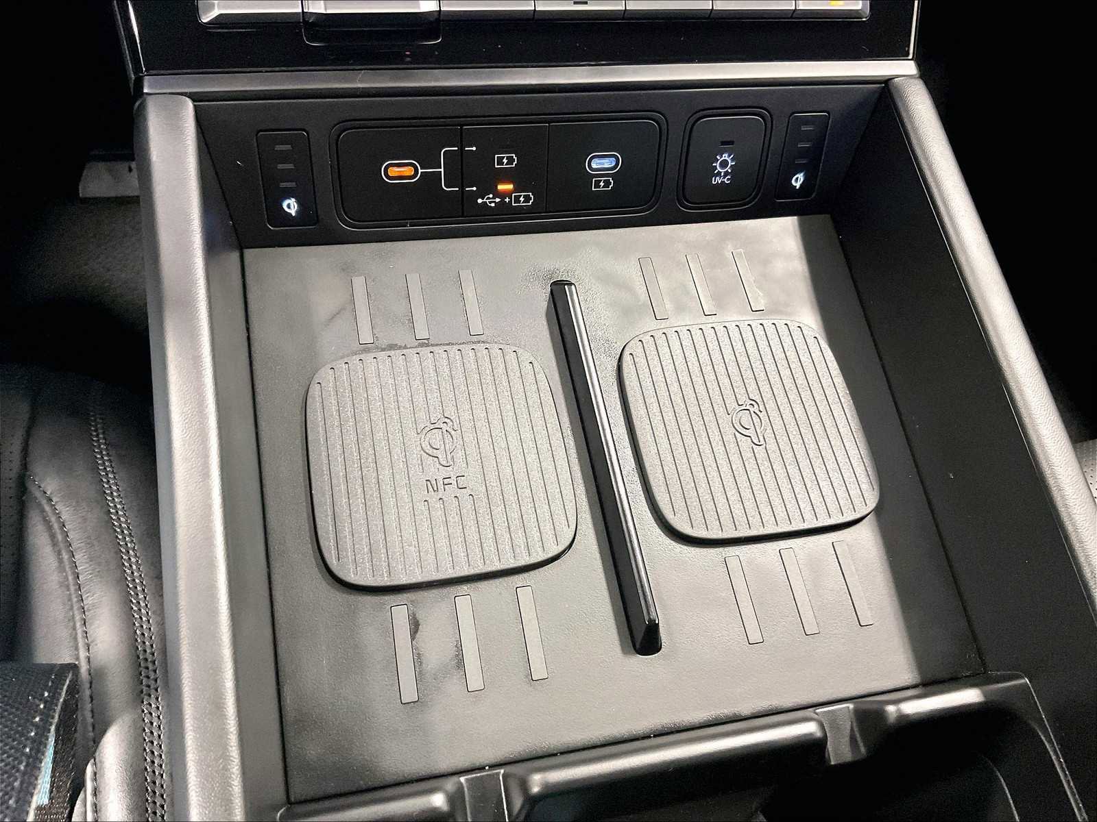 Used 2025 Hyundai Santa Fe Calligraphy image 28