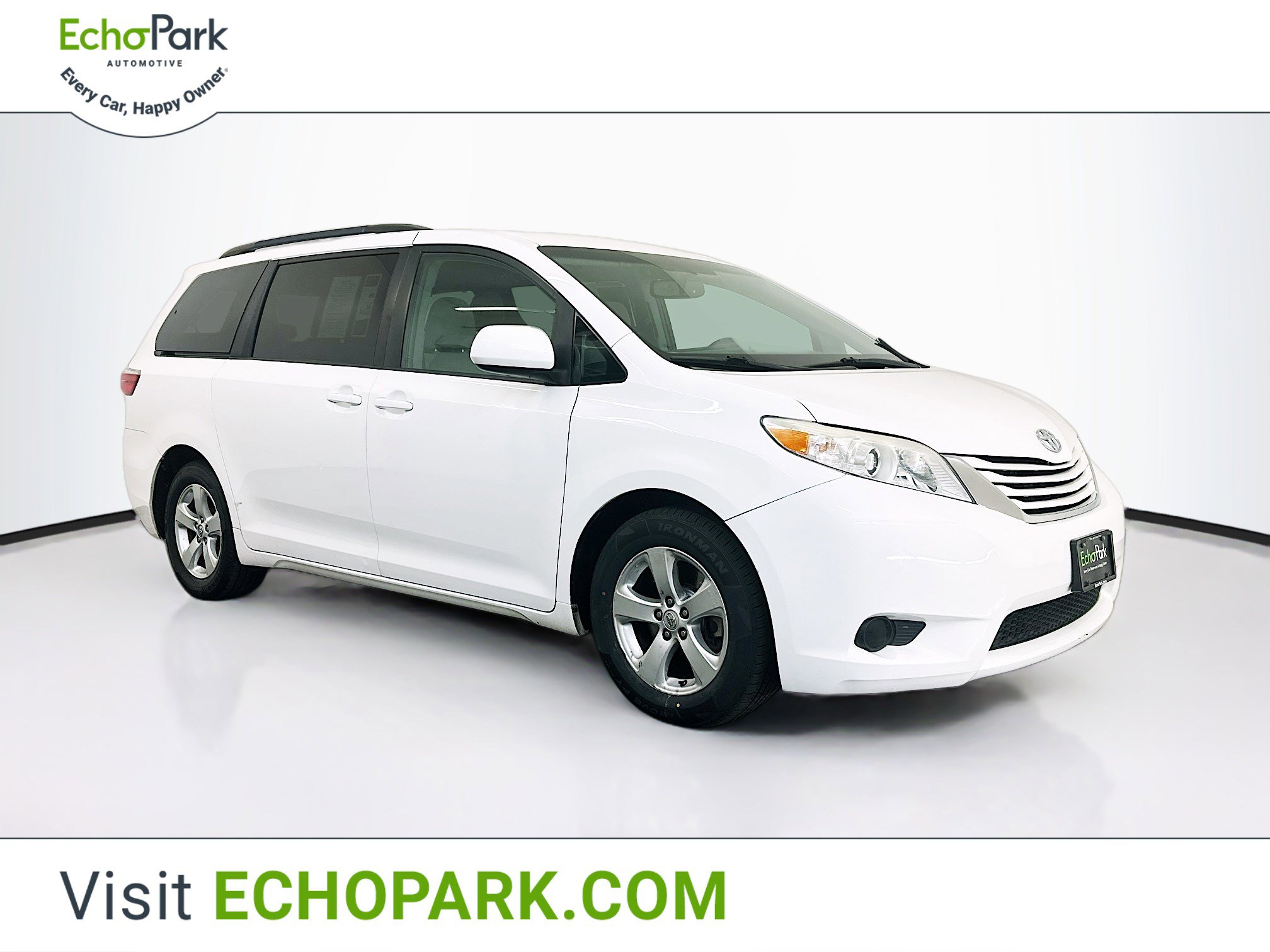 Used 2016 Toyota Sienna LE