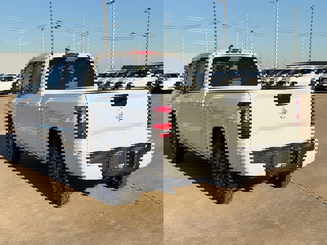 New 2026 Nissan Frontier SV image 6