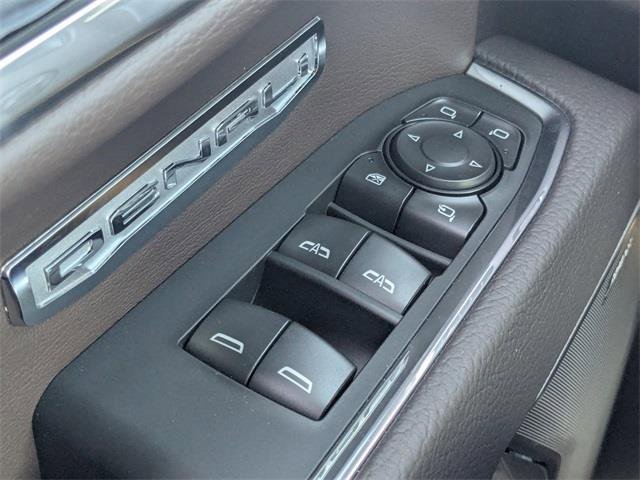 New 2026 GMC Sierra 1500 Denali w/ Denali Reserve Package image 26
