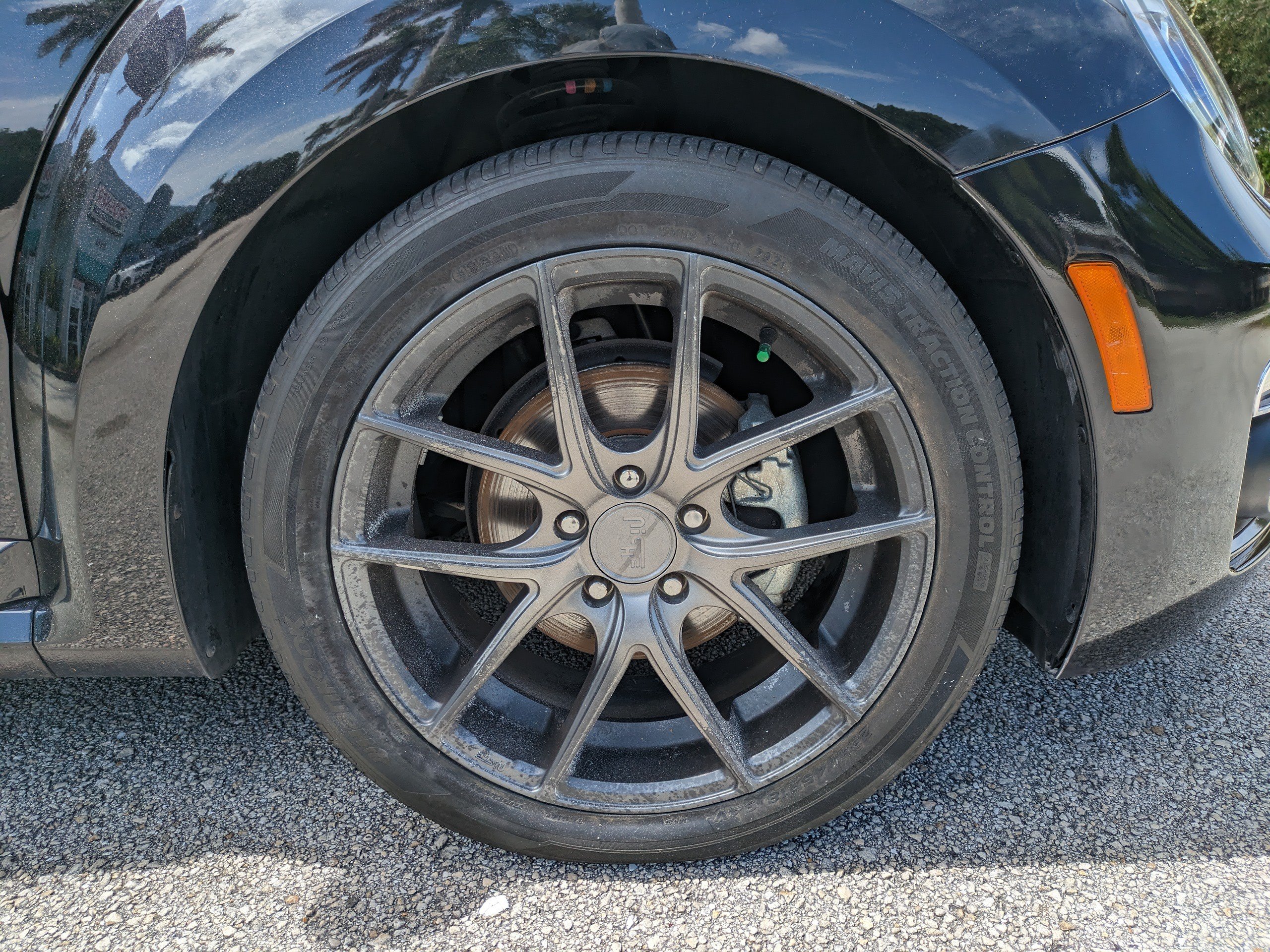 Used 2019 Volkswagen Beetle 2.0T S FWD image 11