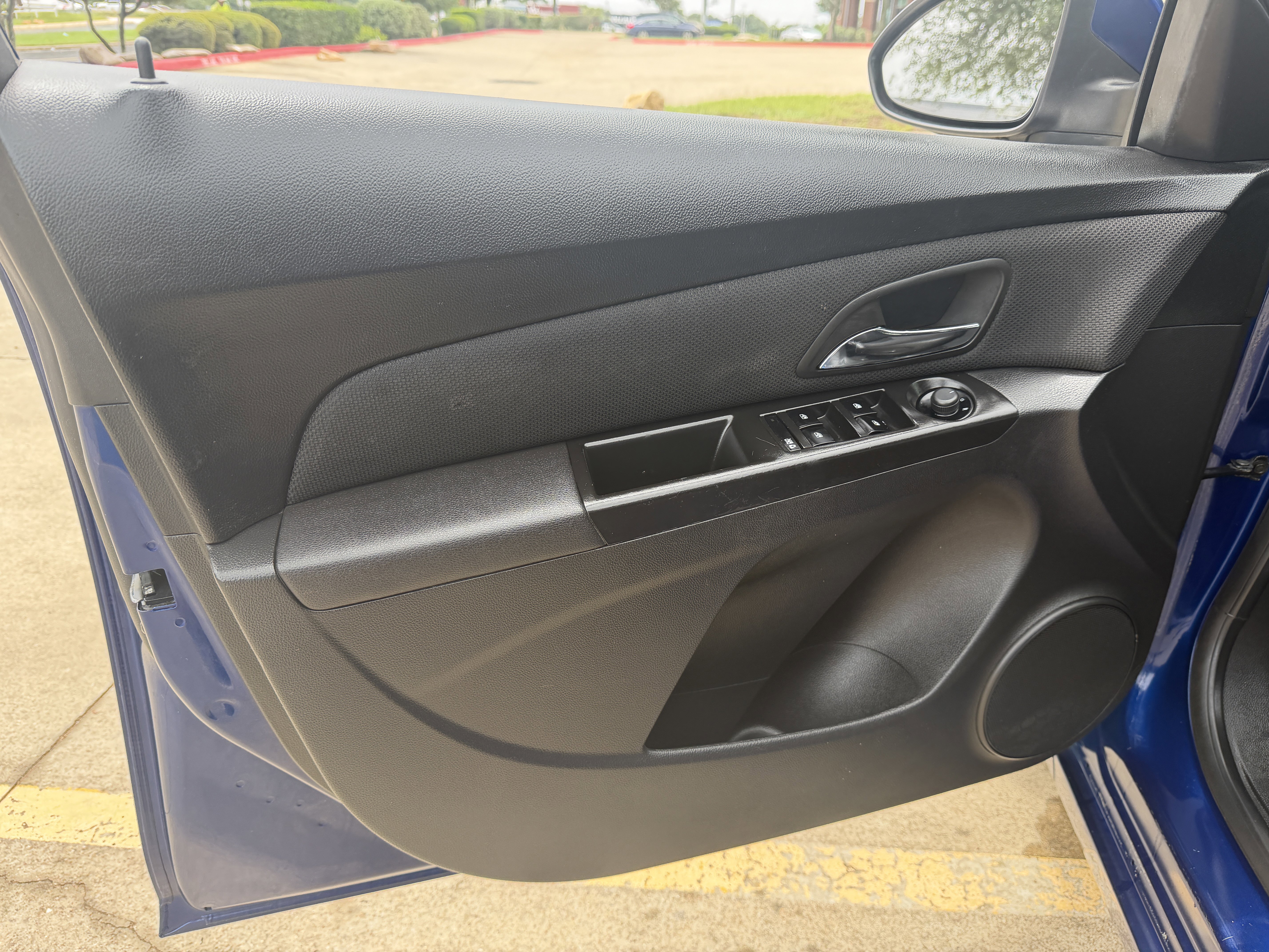 Used 2012 Chevrolet Cruze Eco FWD image 19