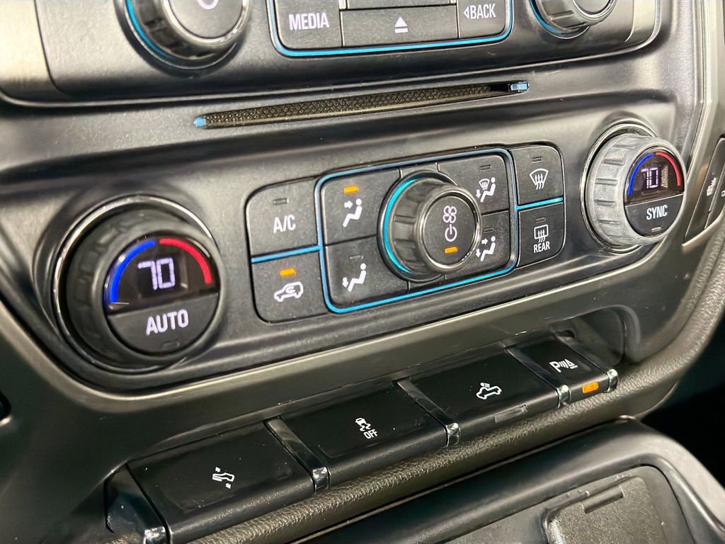 Used 2018 Chevrolet Silverado 1500 LTZ image 15