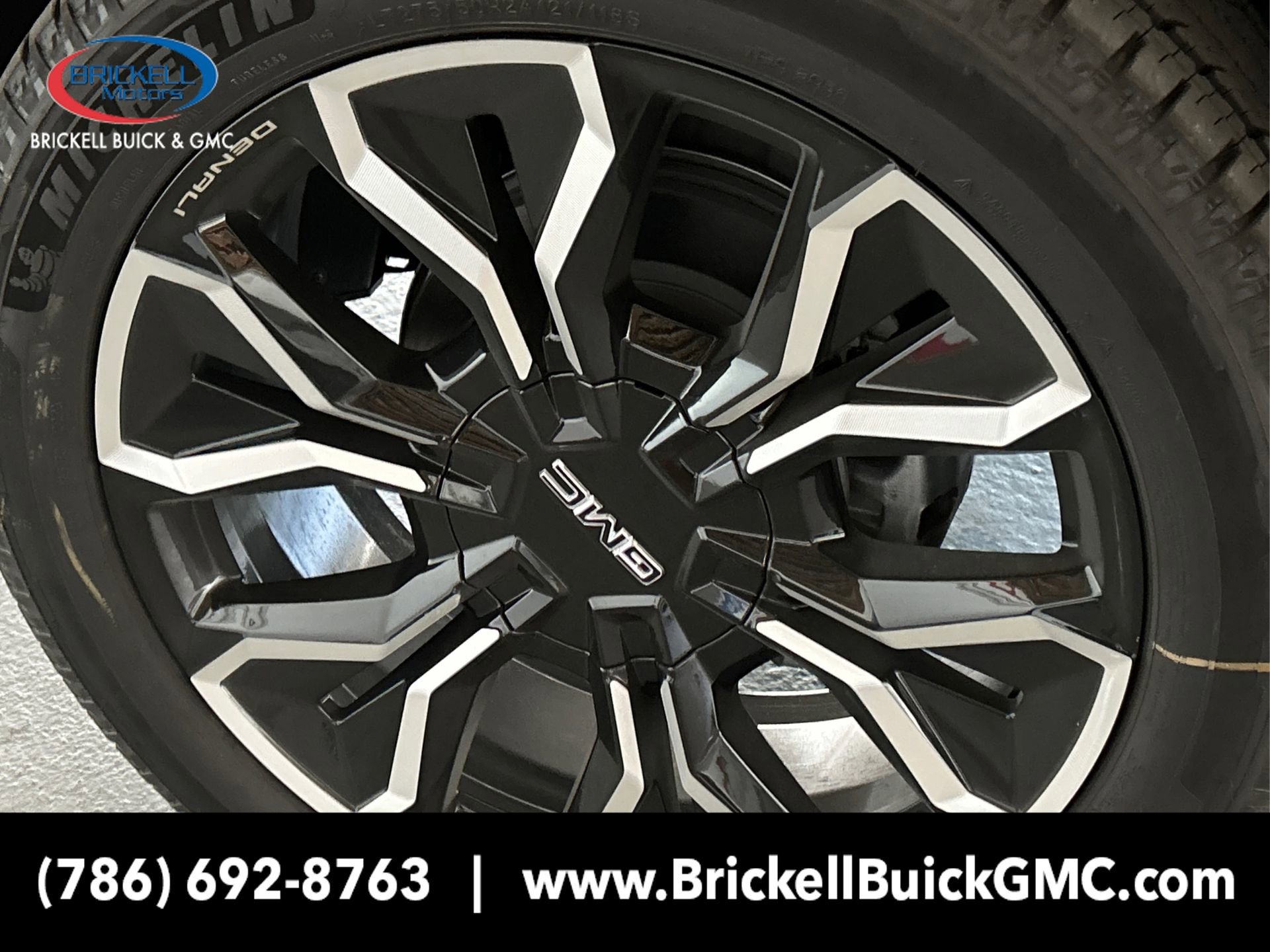 New 2025 GMC Sierra EV Denali image 13