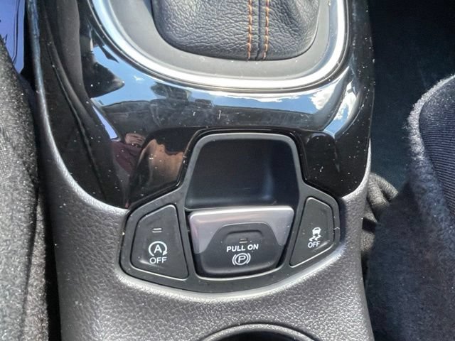 Used 2021 Jeep Compass Limited w/ Elite Exterior Group AWD/4WD image 24