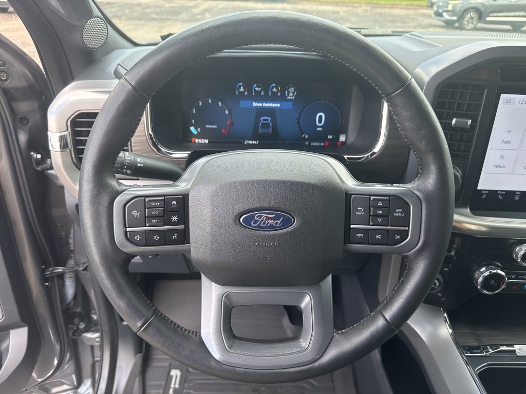 Used 2024 Ford F150 Lariat image 3