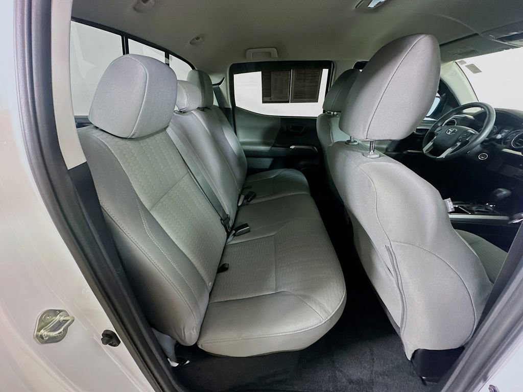 Used 2018 Toyota Tacoma SR5 image 11