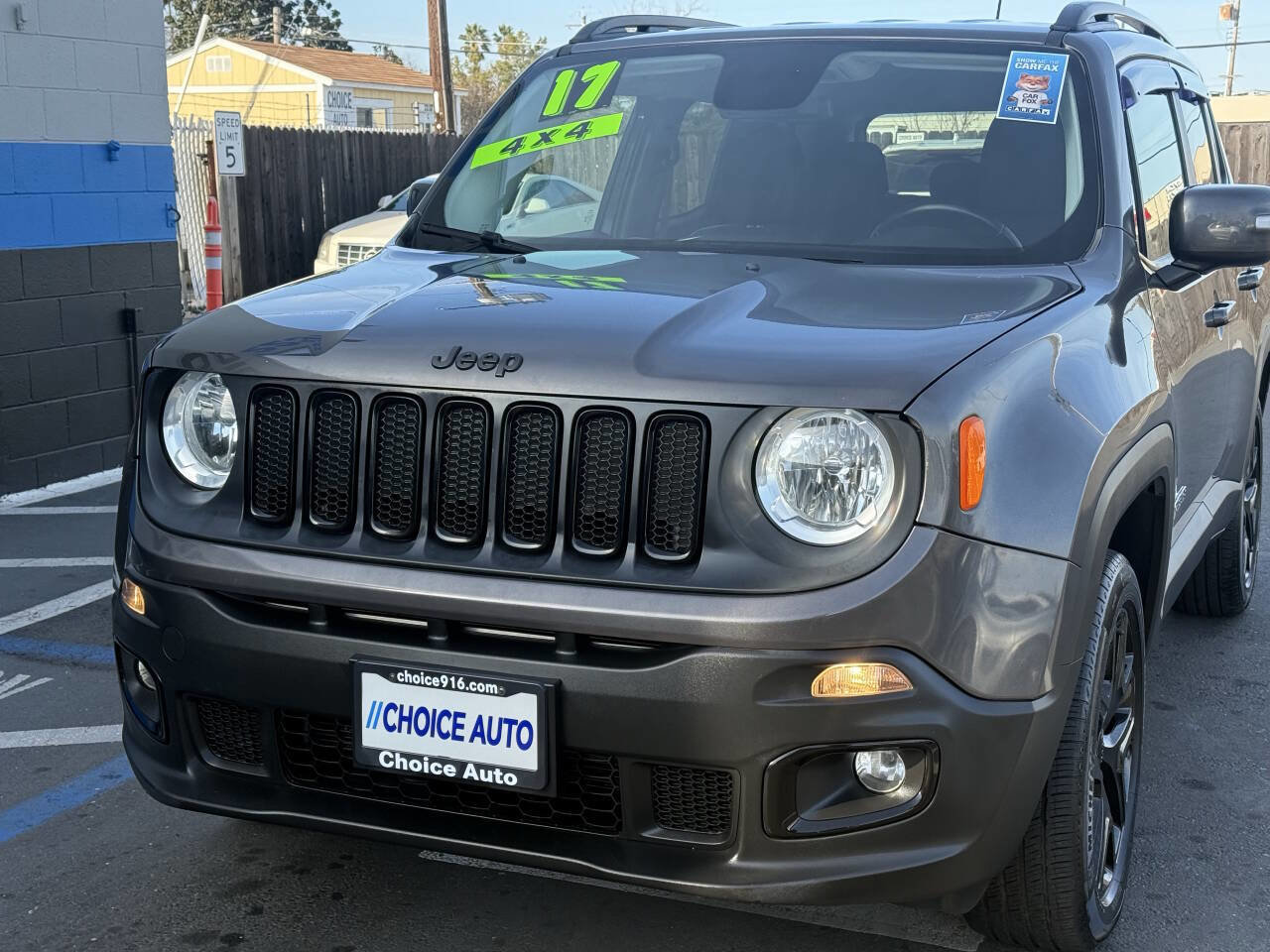 Used 2017 Jeep Renegade Altitude image 18