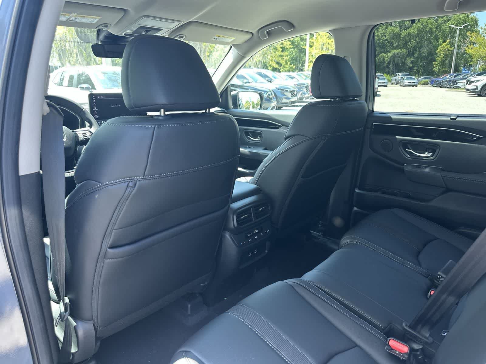 New 2026 Honda Pilot EX-L image 14