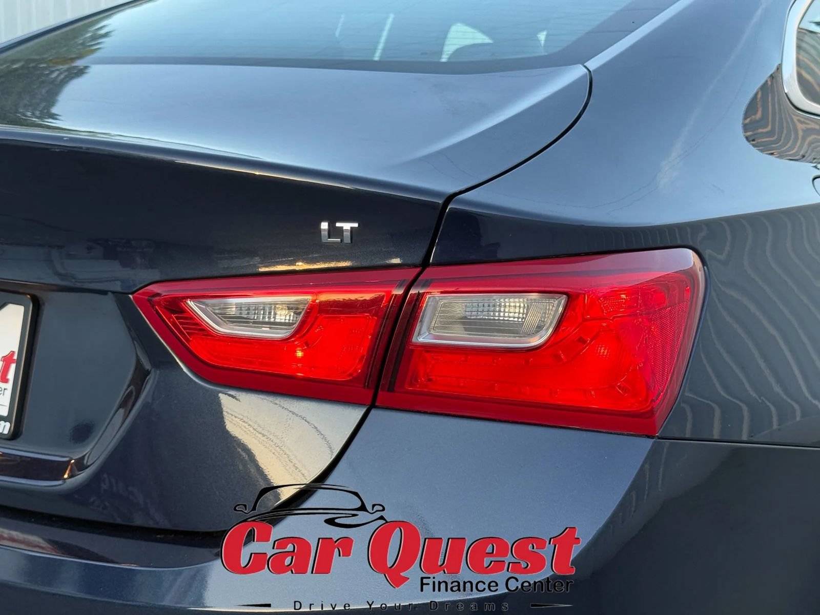 Used 2016 Chevrolet Malibu LT FWD image 23