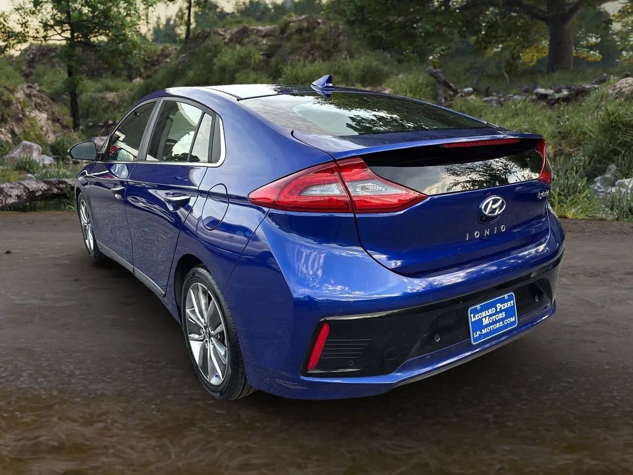 Used 2019 Hyundai Ioniq Limited w/ Ultimate Package 02 image 5