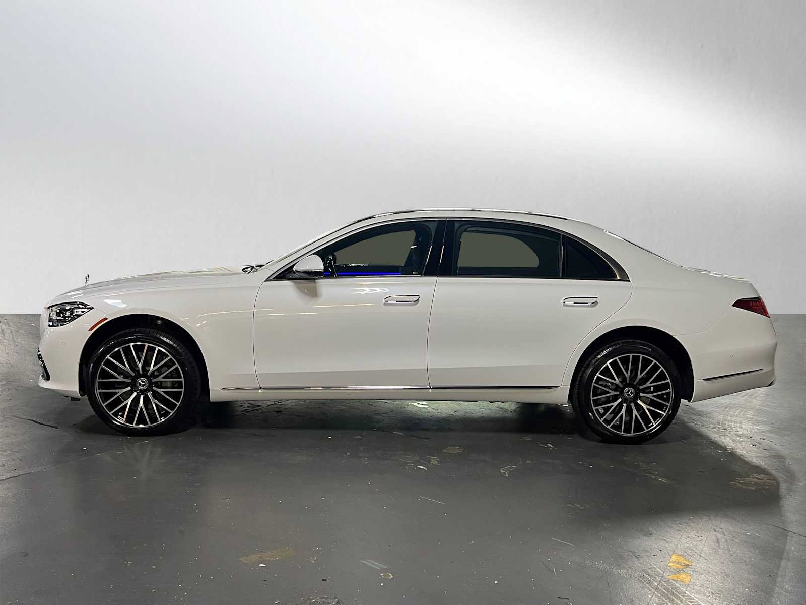 New 2026 Mercedes-Benz S 500 4MATIC image 6