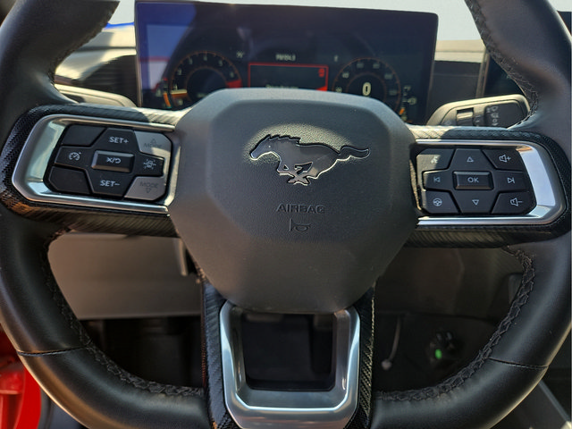 Used 2024 Ford Mustang Coupe RWD image 10