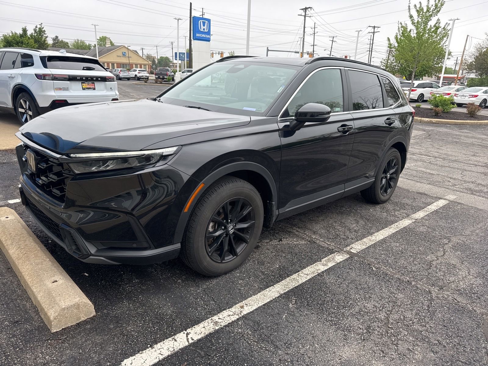 Used 2024 Honda CR-V Sport-L image 2