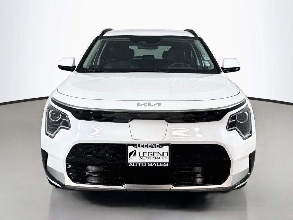 Used 2023 Kia Niro Wind w/ Wind Preserve Package FWD image 3