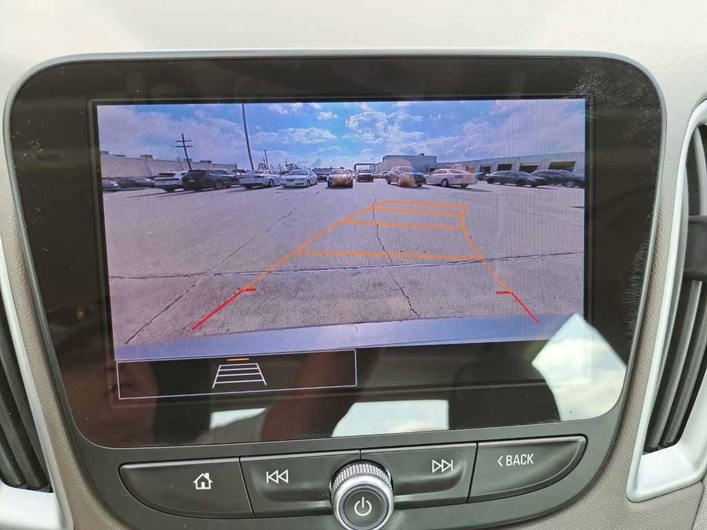 Used 2024 Chevrolet Malibu LT image 10