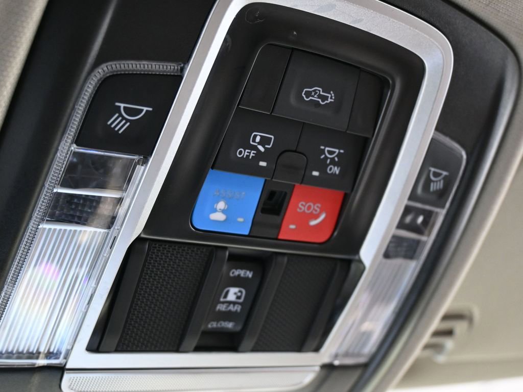 Used 2025 RAM 1500 Limited image 23