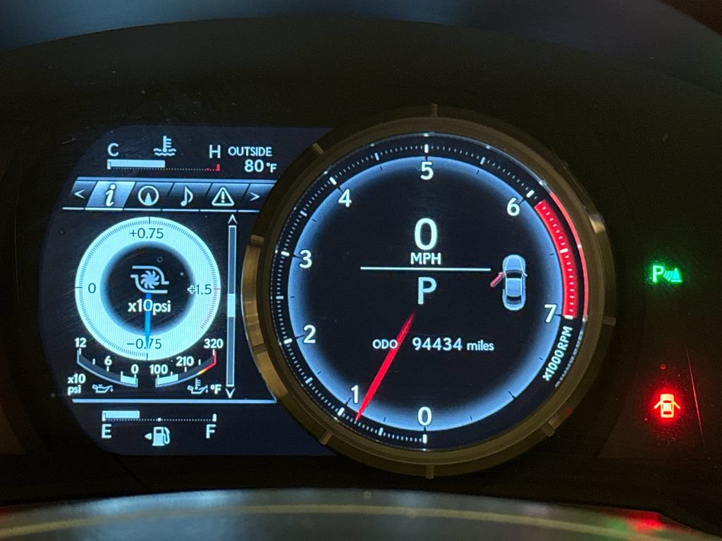 Used 2016 Lexus RC 200t RWD image 35
