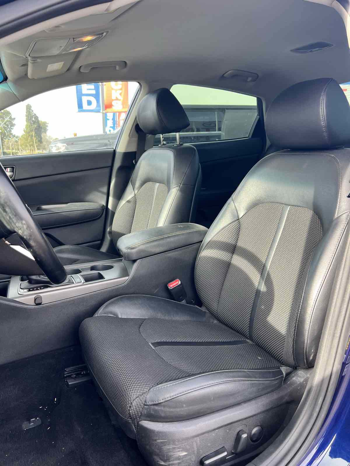 Used 2020 Kia Optima S image 21